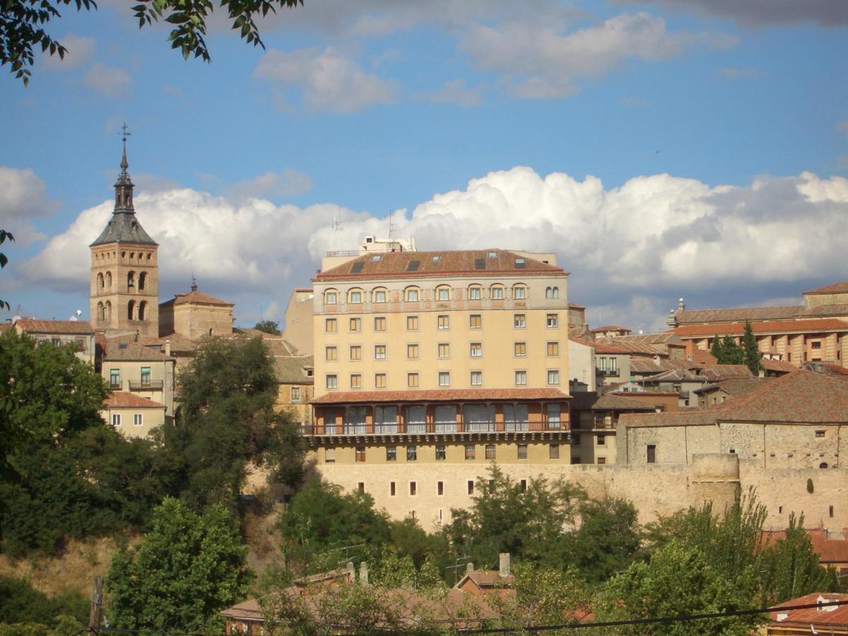 Hotel Real Segovia By Recordis Hotels ภายนอก รูปภาพ