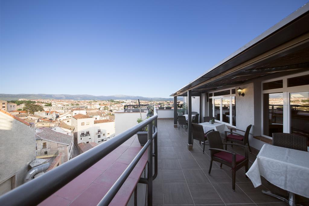 Hotel Real Segovia By Recordis Hotels ภายนอก รูปภาพ