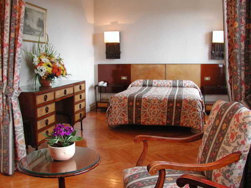 Hotel Real Segovia By Recordis Hotels ภายนอก รูปภาพ