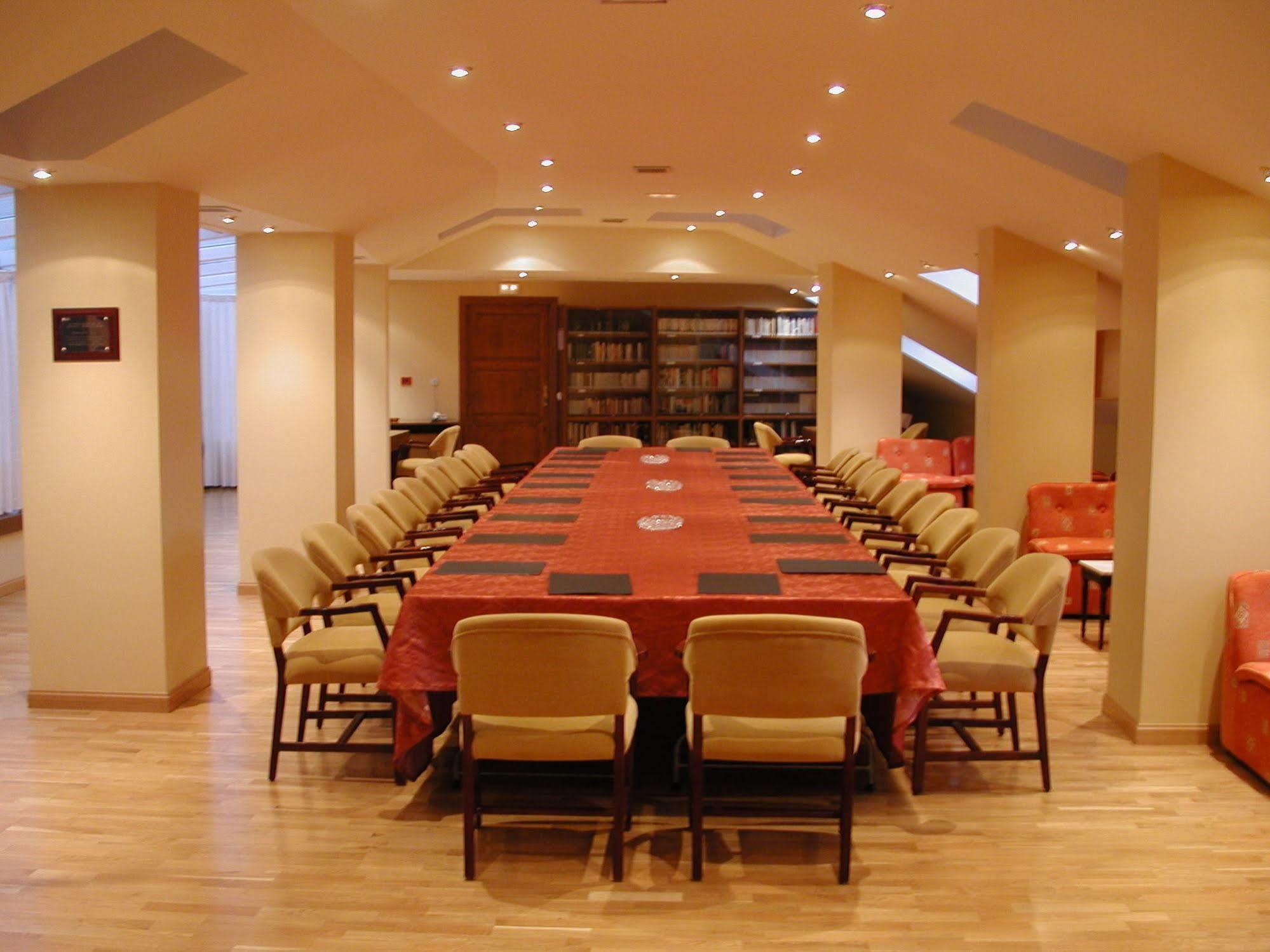 Hotel Real Segovia By Recordis Hotels ภายนอก รูปภาพ